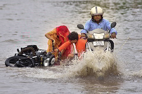 Weather: Rain in Bikaner